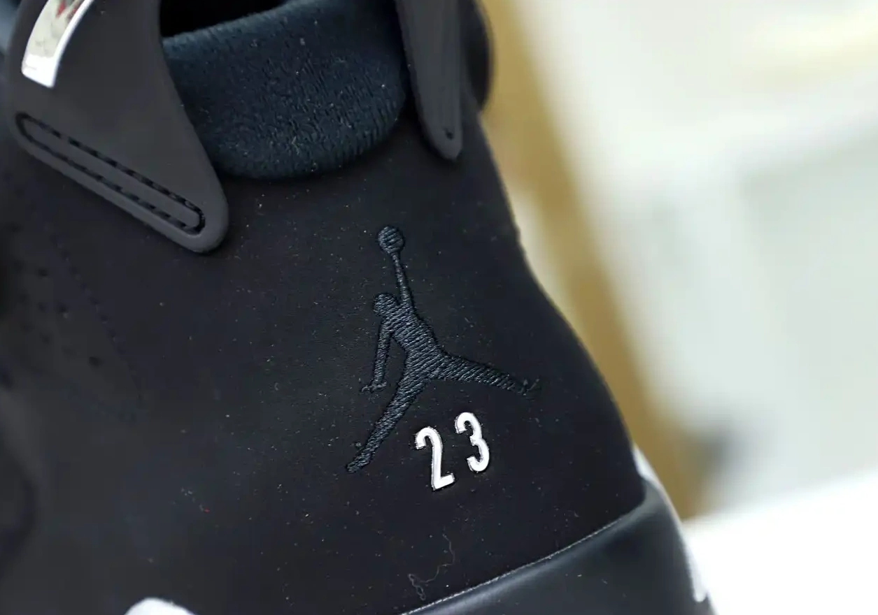 AIR 6 CHROME JORDAN 0601